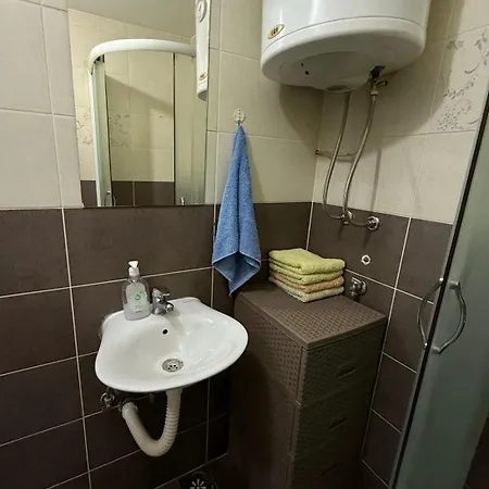 Element Obrenovac, Privatni Parking Apartment Obrenovac (Belgrade)